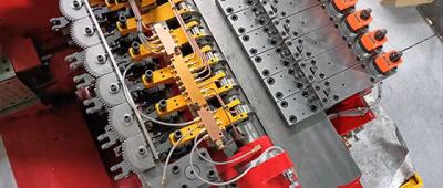 Pontosak-e a többállomásos hideg fejezőgépek?